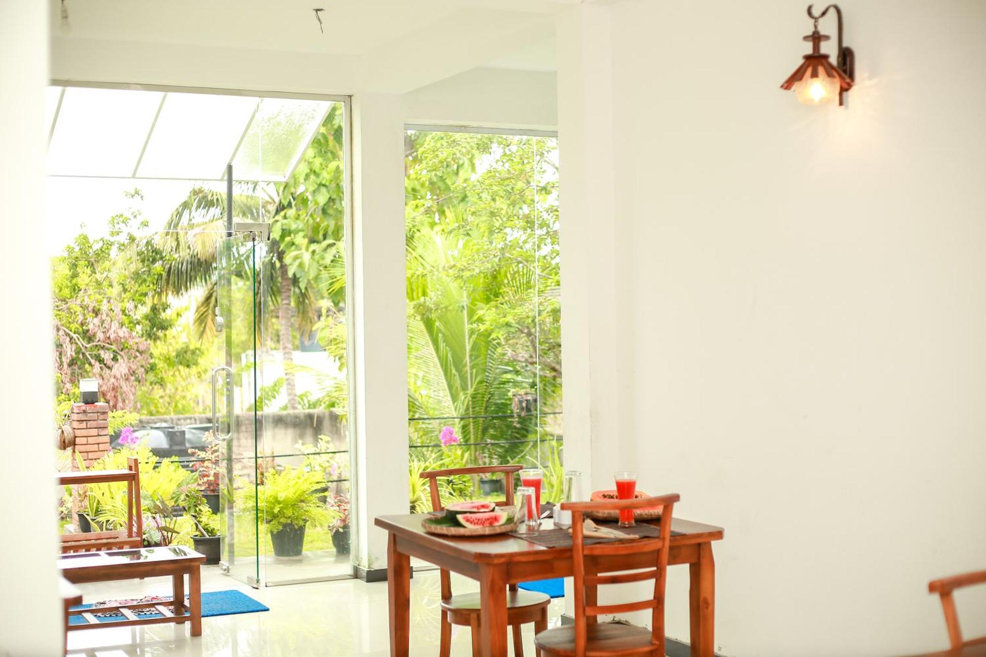 The Blue Haze Weligama Hotell Eksteriør bilde