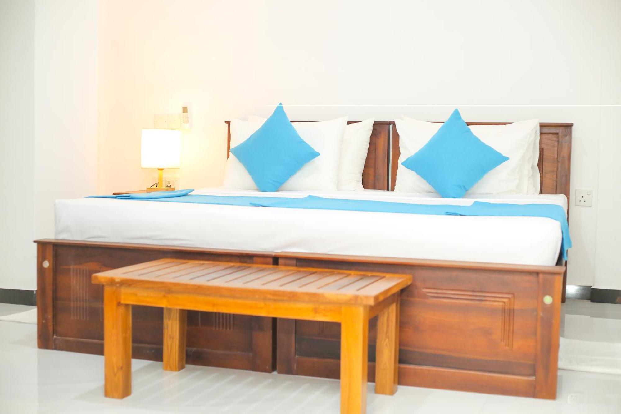 The Blue Haze Weligama Hotell Eksteriør bilde